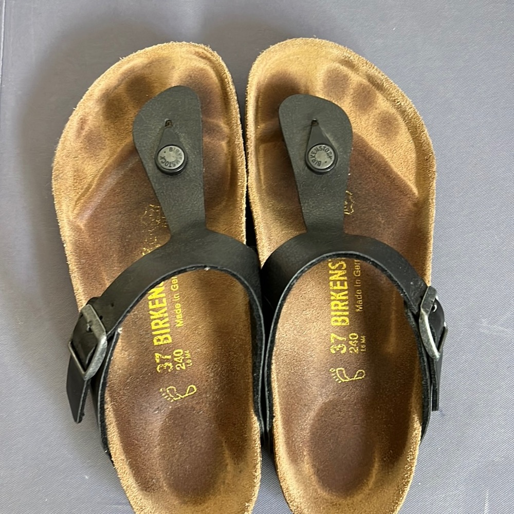 Black Birkenstocks